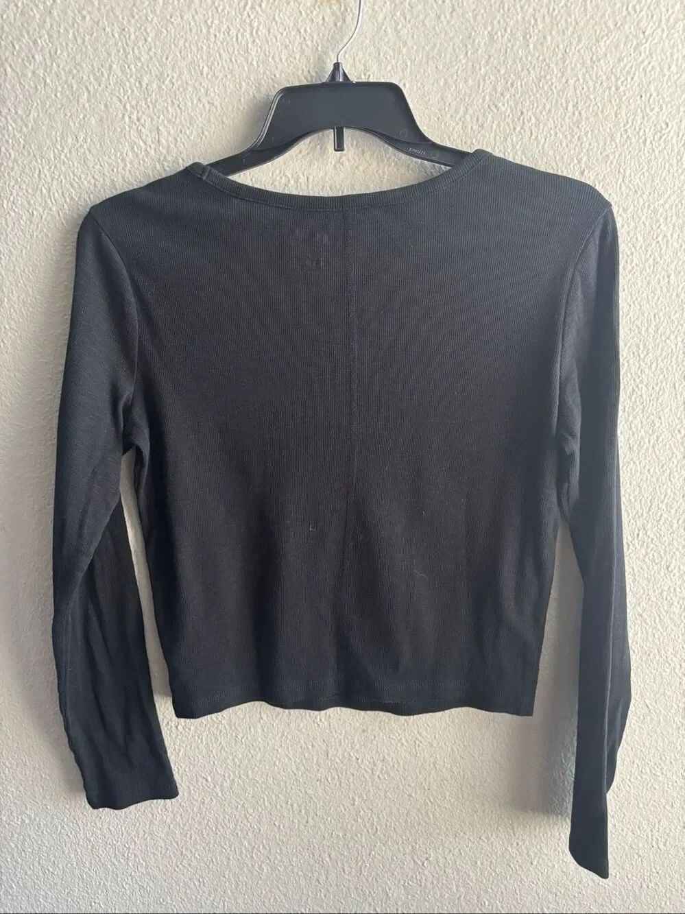 ❤️Universal Thread Ribbed Long Sleeve Crop Top - Picture 3 of 4